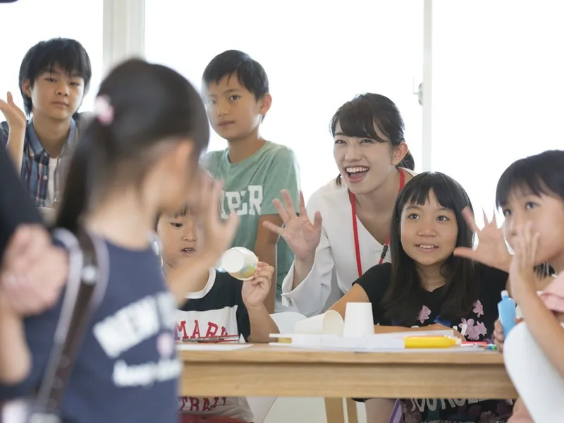地域の人や学校外の人とかかわりを持てるイベントを開催